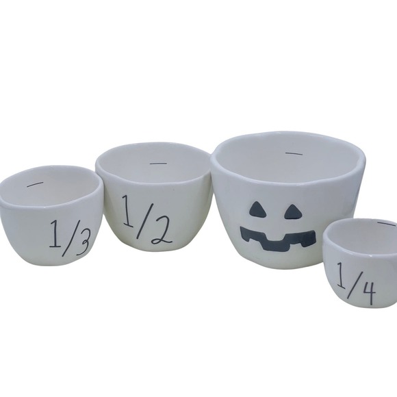 NEW Rae Dunn x Peanuts Halloween Measuring Cup - Set Of Four - Snoopy In Costume - Picture 9 of 12